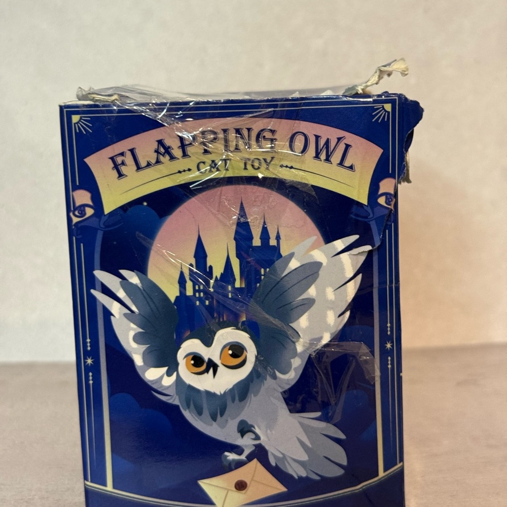Flapping Owl Cat Toy - Blue and White